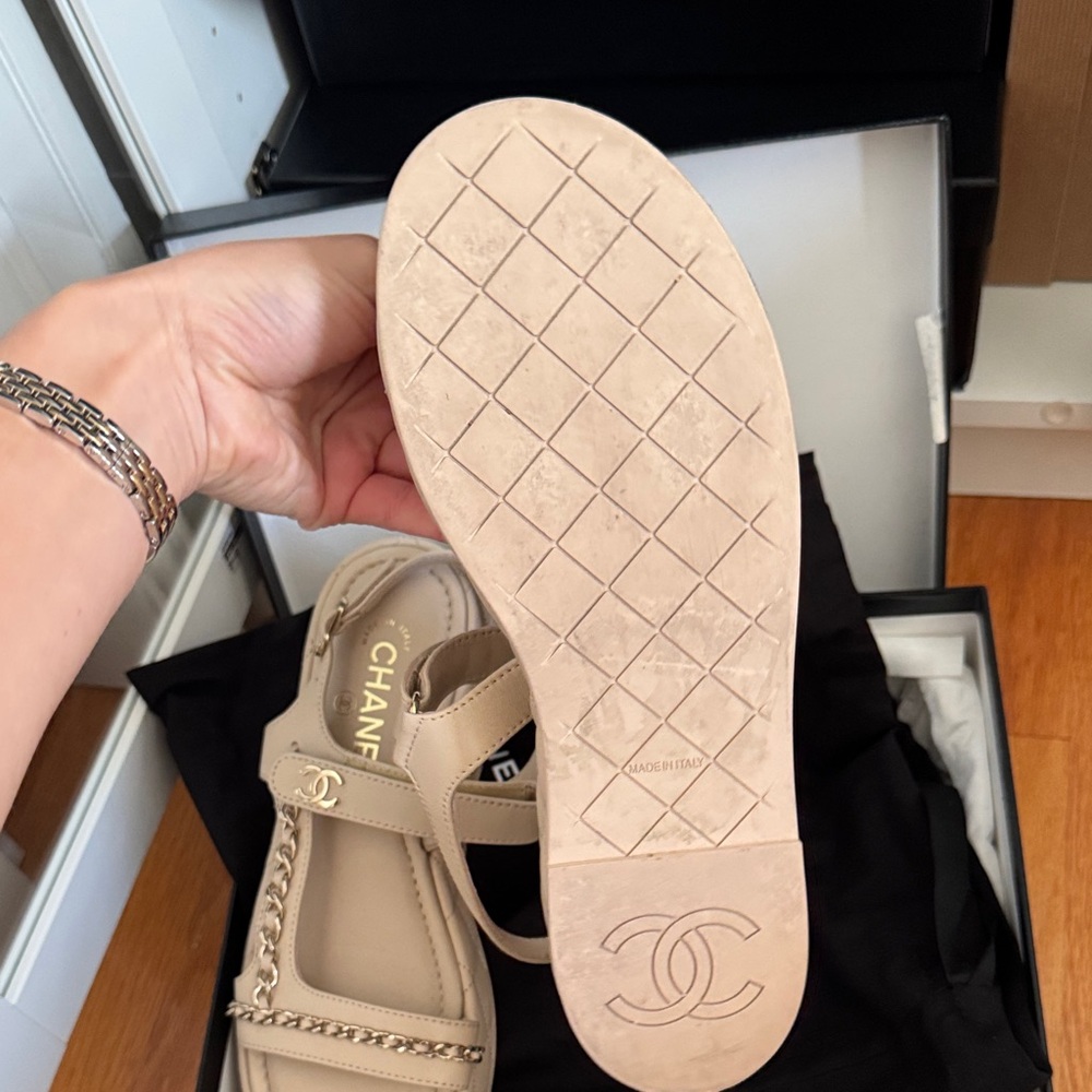CHANEL Nude Sandals with Chain Accent - Picture 8 of 11